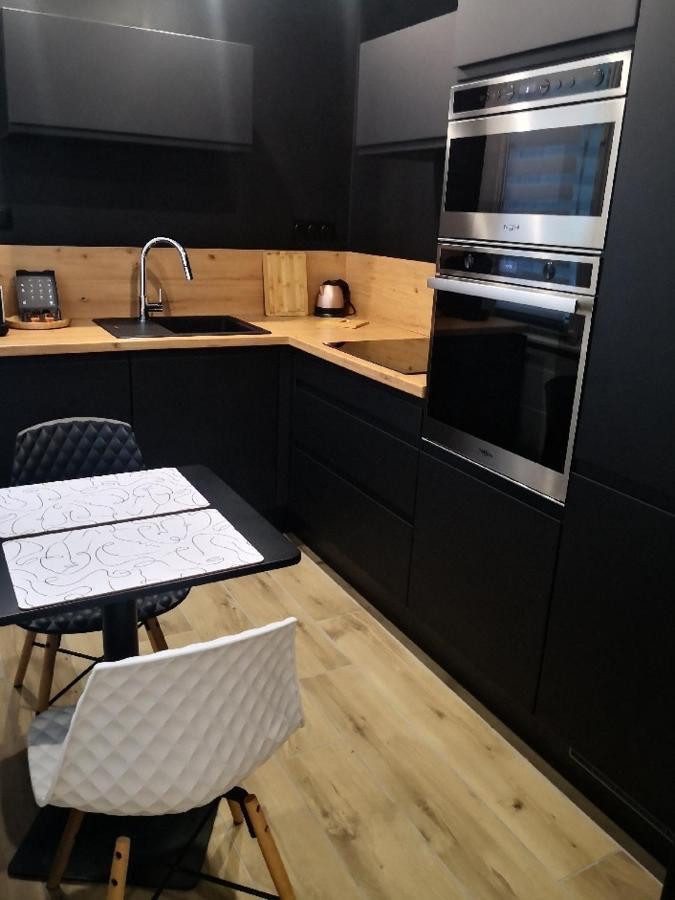 Studio Moderne, Place Parking Prive, Emplacement Ideal A 100 M Du Lac. Анси Экстерьер фото